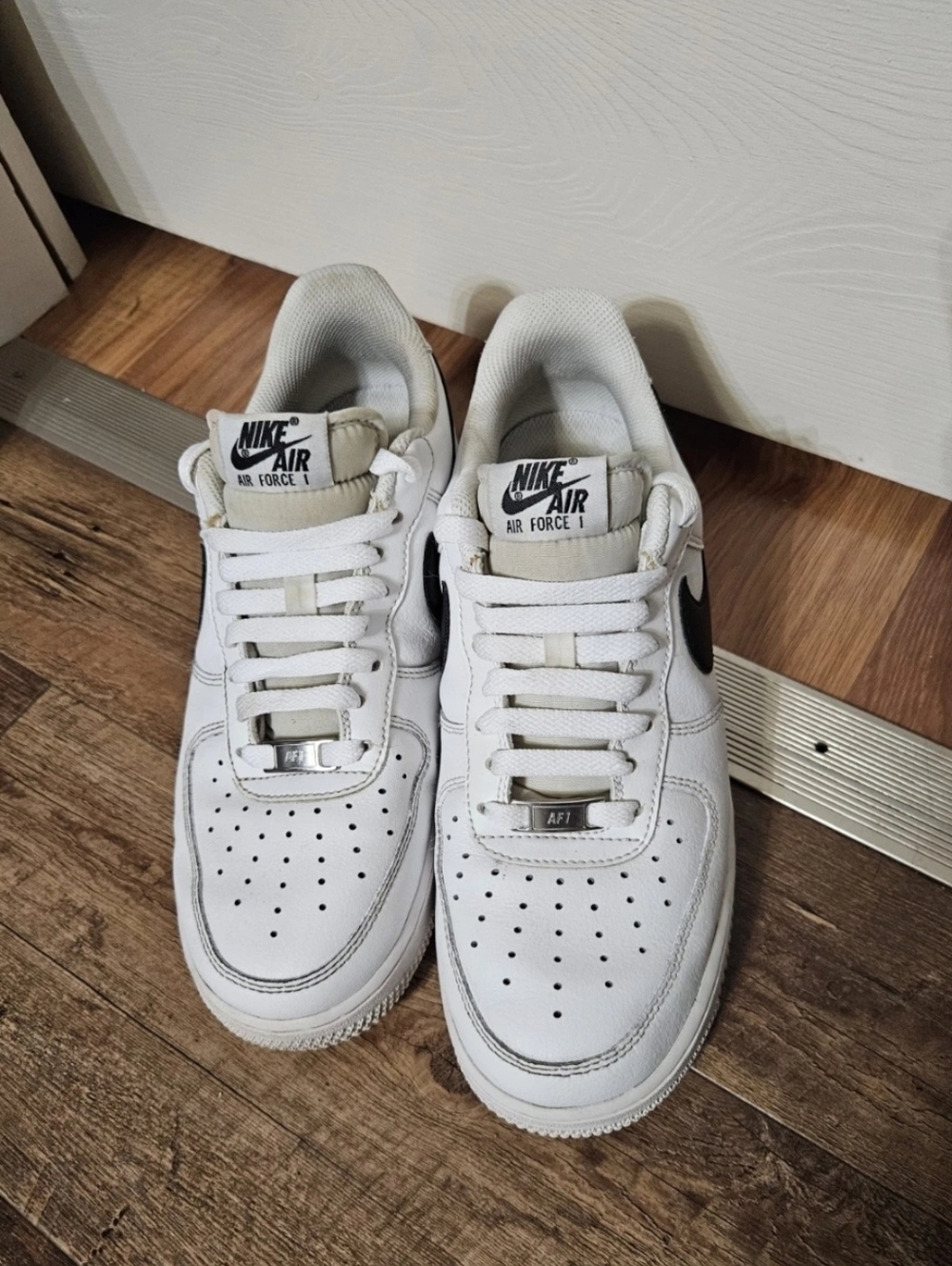 Nike Air Force 1 Low Supreme White Black - Mens Size 7.5/Womens 9.5
